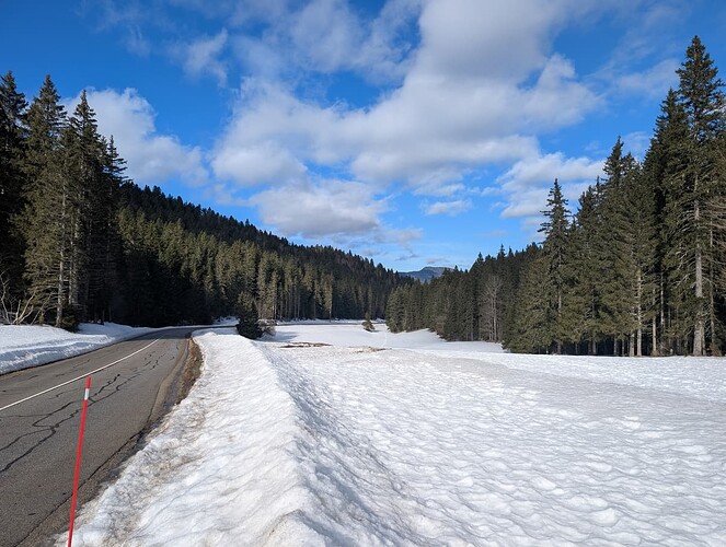 route-de-la-croix-perrin